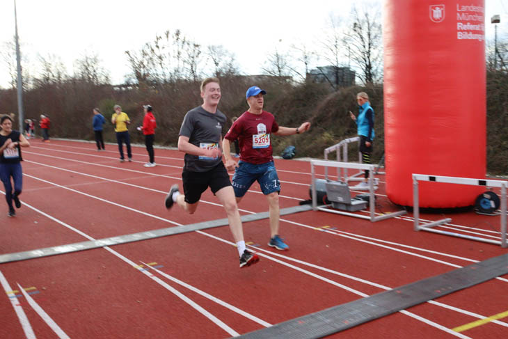 221231silvesterlauf5k049