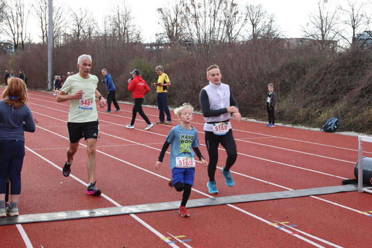 221231silvesterlauf5k050