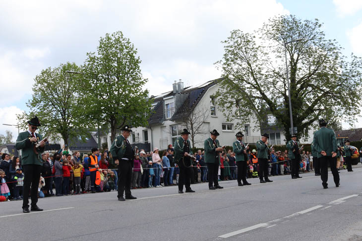 230430maibaum-riem024