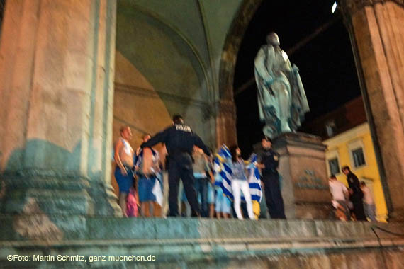 120616em2012_griechen03