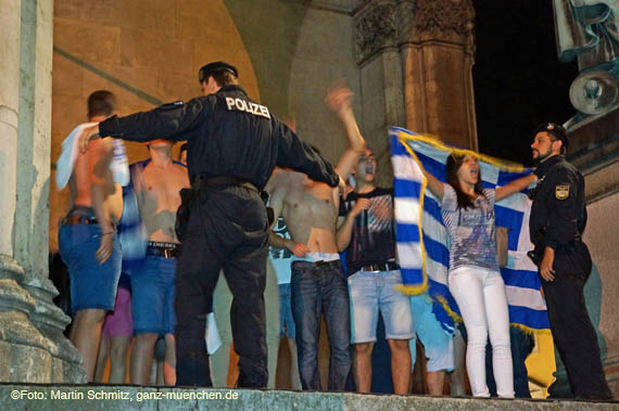 120616em2012_griechen04