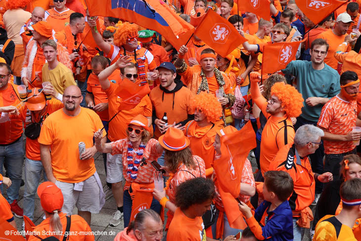24079dutch-fanwalk013