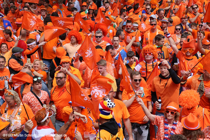 24079dutch-fanwalk014