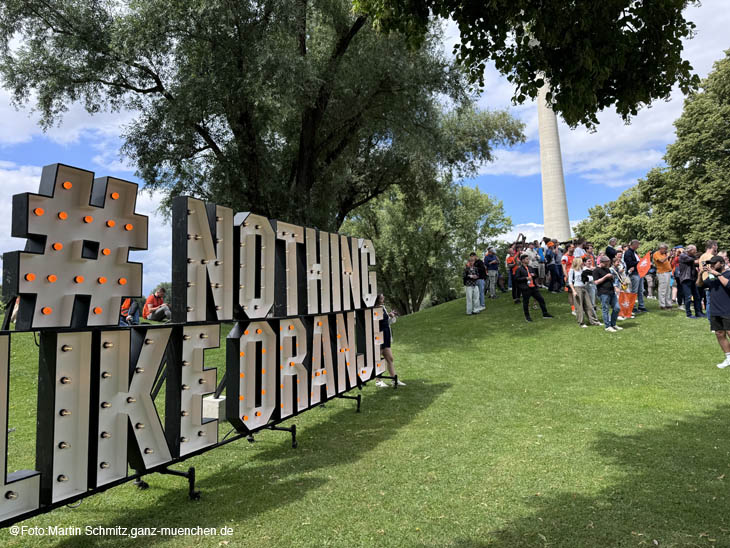 24079dutch-fanwalk028