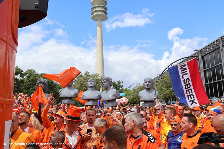 24079dutch-fanwalk030