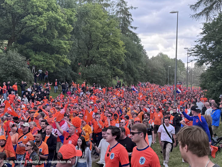 24079dutch-fanwalk045