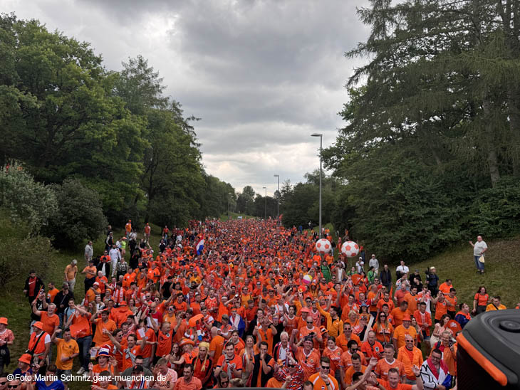 24079dutch-fanwalk047