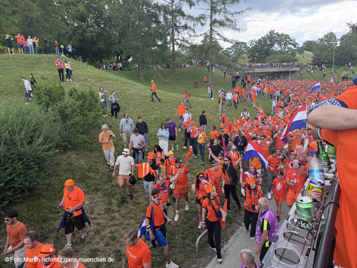 24079dutch-fanwalk053