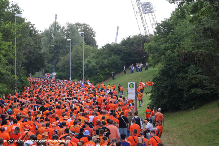 24079dutch-fanwalk054