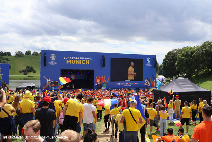 24079dutch-fanwalk064