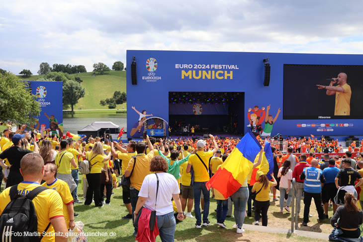 24079dutch-fanwalk065