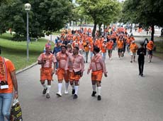 24079dutch-fanwalk002