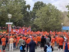 24079dutch-fanwalk005