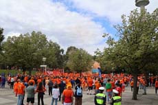24079dutch-fanwalk007