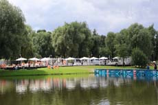 24079dutch-fanwalk033