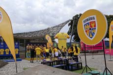 24079dutch-fanwalk036