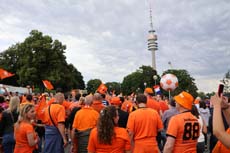 24079dutch-fanwalk056
