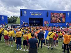 24079dutch-fanwalk067