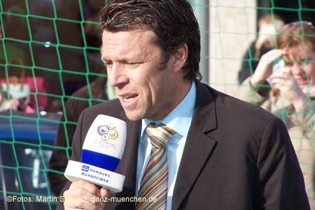 060401hm2_fussball21