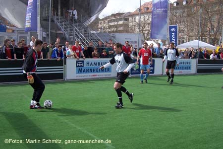 060401ms_fussball24