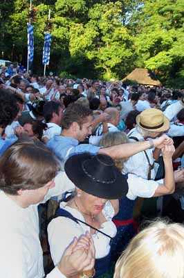 kocherlball03_1_0011