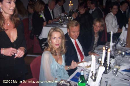 051027palazzo_prem090