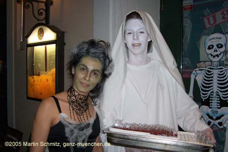 051031halloween_bachm03