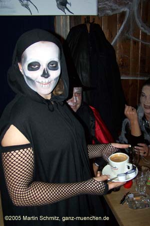 051031halloween_bachm09