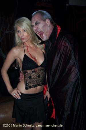 051031halloween_bachm59