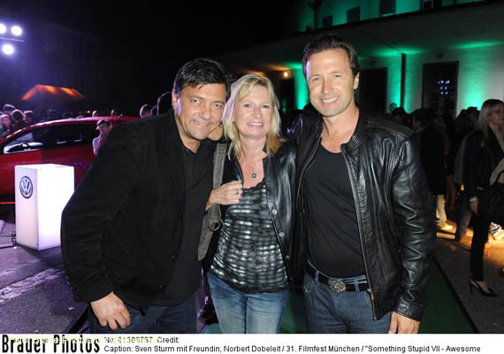 130704something_stupid31