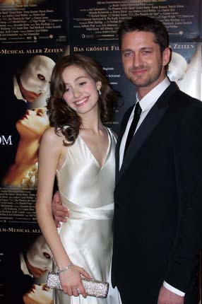 041208phantom_premiere39