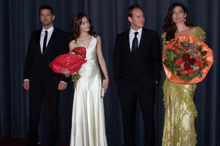 041208phantom_premiere47