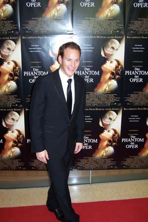 041208patrick_wilson06