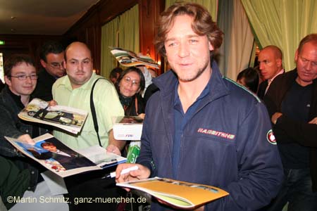 061011russell_crowe032