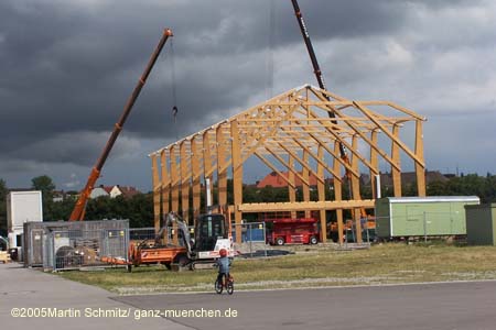 050708wiesnaufbau12