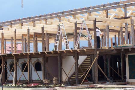 050722wiesn_kaefer03