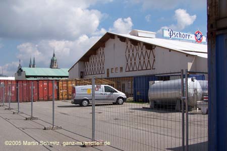 050804wiesnaufbau21