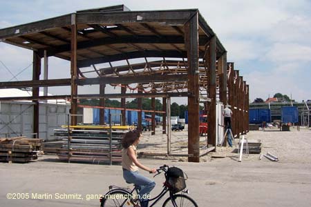 050818wiesnaufbau_ammer1