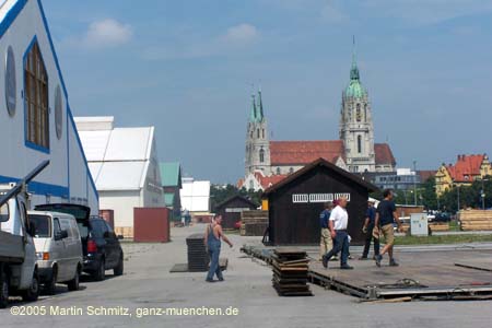 050818wiesnaufbau_deistler1