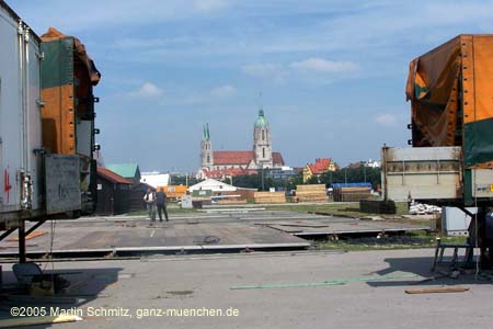 050818wiesnaufbau_deistler2