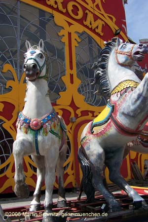 050818wiesnaufbau_hi#47D1CE