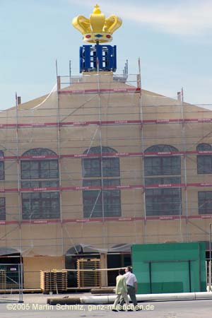 050818wiesnaufbau_hofbraeu4