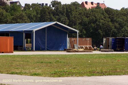 050818wiesnaufbau_hs#47D1D8