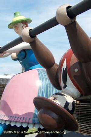 050818wiesnaufbau_ochsen2