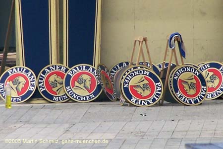 050818wiesnaufbau_winzerer5