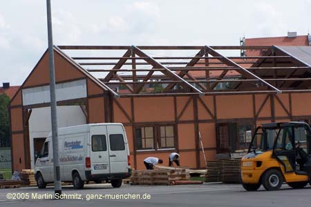 050824wiesnaufbau015