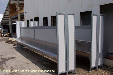 050824wiesnaufbau022