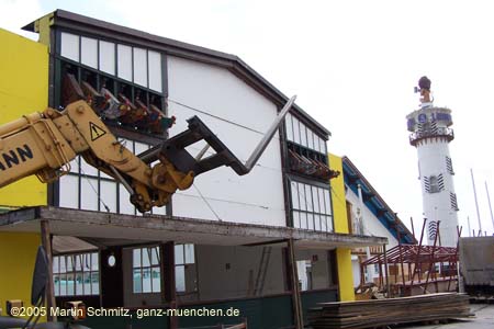 050824wiesnaufbau028