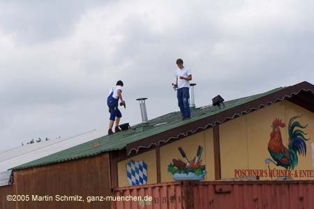 050824wiesnaufbau029