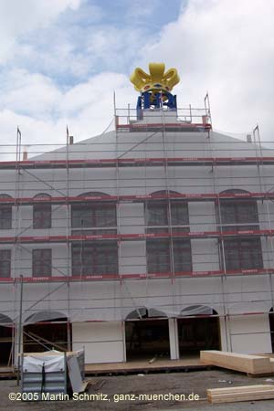 050824wiesnaufbau034